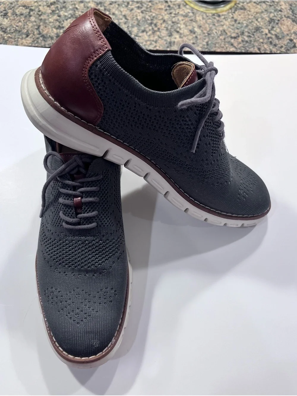 Nautica Men’s Gret Knit Oxford with Brown Leather Trim